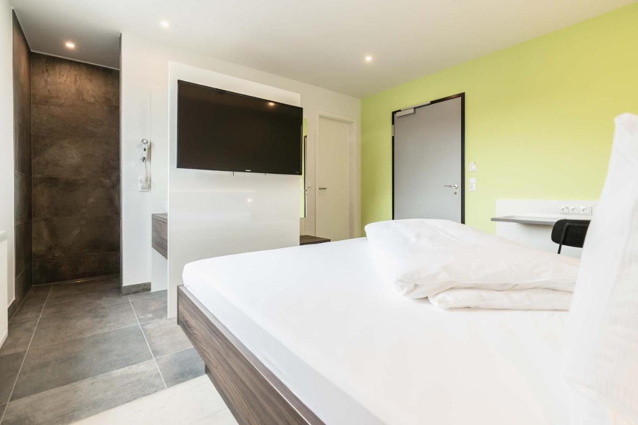 A2 Hotels Wernau Am Quadrium Exterior photo